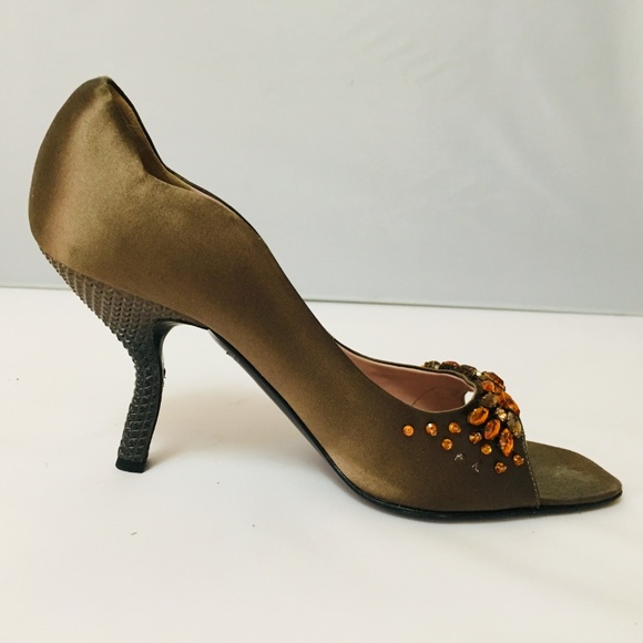 Prada Brown Scallop Satin Earth-Tone Stone Heels - Picture 2 of 8
